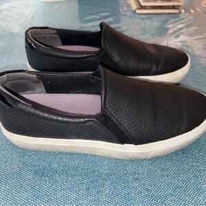 Dr. Scholl's Black Textured Slip-On Sneakers